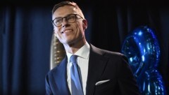 Alexander Stubb verspricht: „Politisch wird es keine Beziehungen zum russischen Präsidenten oder zur politischen Führung Russlands geben, bis sie den Krieg in der Ukraine beenden.“ (Bild: APA/AFP/Lehtikuva/Emmi Korhonen)