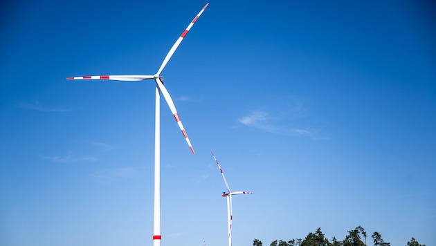 Um die Lücke zwischen Stromimporten und -exporten zu füllen, rät Landesrat Kaineder zur mehr Windrädern in Oberösterreich.