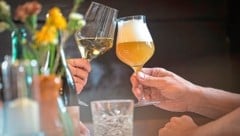 Ob für ein kurzes Getränk oder eine ausgiebige Mahlzeit: Im Wirtshaus ist jeder willkommen! (Bild: EVELYN HRONEK)