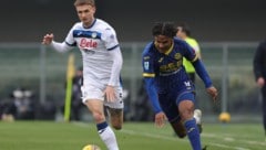 Stefan Posch (links) hat mit Atalanta Chancen auf den Meistertitel  (Bild: EPA/EMANUELE PENNACCHIO)