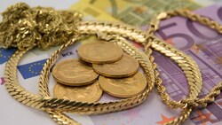 Sie wollen bares Geld für Ihr Gold? Wir haben Tipps für Sie! (Bild: M. Schuppich – stock.adobe.com)