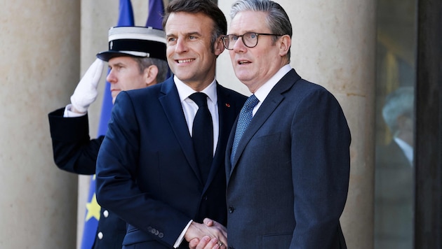 Wollen Europa wieder groß machen: Briten-Premier Keir Starmer (links) und Frankreichs Präsident Emmanuel Macron. (Bild: AFP/LUDOVIC MARIN)