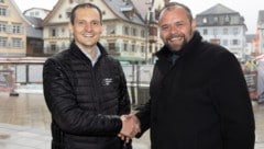 Gut lachen hat Wahlsieger Markus Fäßler (rechts), er wird in Dornbirn Andrea Kaufmann nachfolgen.  (Bild: Shourot Maurice)