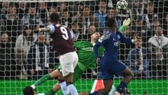 PSG-Keeper Ousmane Dembélé hielt bärenstark. (Bild: AFP/PAUL ELLIS)