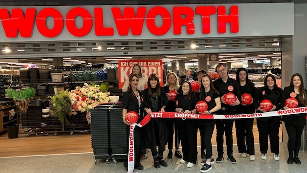Am Donnerstag eröffnete die erste Filiale im Land Salzburg (Bild: Woolworth/Roland Rissel)