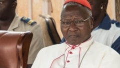 Kardinal Philippe Ouédraogo aus Burkina Faso kennt sein genaues Geburtsdatum nicht, in den vatikanischen Dokumenten werden zwei Daten genannt.  (Bild: OLYMPIA DE MAISMONT / AFP / picturedesk.com)