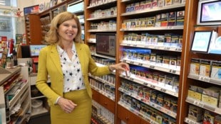Barbara Mannsberger betreibt eine Trafik in Seiersberg. (Bild: Jauschowetz Christian)