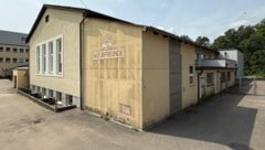 Bei einer Kontrolle wurden gravierende Schäden an der Dachkonstruktion des alten Gebäudes ...